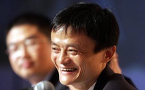 Rời thương trường, tỉ phú Jack Ma vẽ tranh, làm từ thiện