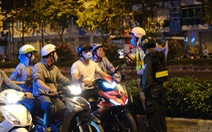 Cảnh sát giao thông tăng cường xử phạt vi phạm phòng chống dịch COVID-19