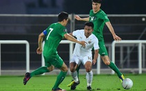 Thái Lan thảm bại 1-4 trước Uzbekistan