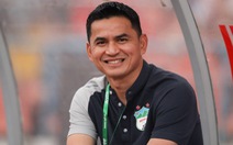 Kiatisak tự hào vì 7 cầu thủ Hoàng Anh Gia Lai được lên tuyển Việt Nam