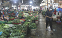Trước giờ 'tem phiếu', chợ Đà Nẵng vẫn vắng vì 'năm ngoái ăn đồ tủ lạnh ớn rồi'