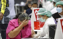 Thiếu vắc xin, chính quyền Thái Lan đổ lỗi cho nhau