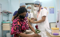 Ấn Độ nâng khoảng cách giữa 2 liều vắc xin AstraZeneca lên 4 tháng