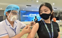 Mỗi ngày TP.HCM nỗ lực tiêm vắc xin cho 200.000 người