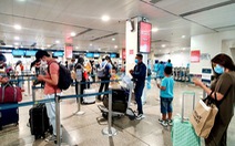 Sân bay Tân Sơn Nhất đã có test nhanh COVID-19, giá 540.000 đồng/người