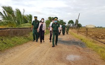 Phó chủ tịch nước làm việc với lực lượng chống dịch COVID-19 tại An Giang