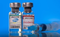 WHO: Lợi ích của vắc xin COVID-19 công nghệ mRNA lớn hơn nguy cơ