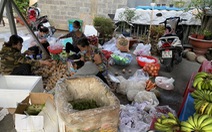 ‘Nhóm dễ thương’ gom hơn 10 tấn rau củ tặng bếp ăn dã chiến, khu vực phong tỏa TP.HCM