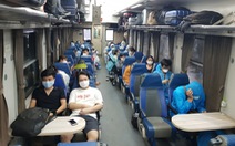 Tàu dừng đón, trả khách tại ga Hà Nội, chuyến bay từ Tân Sơn Nhất ra Nội Bài gián đoạn