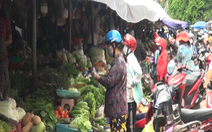 Hai người bán rau nhiễm COVID-19, đóng cửa chợ TP Vĩnh Long