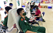 Hàng trăm quân nhân 'ứng cứu' ngân hàng máu Bệnh viện Quân y 175