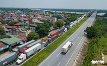 Bộ Công thương: ‘Hỏa tốc’ tiêm vắc xin cho lao động ngành vận tải và logistics