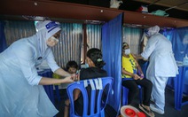 Bệnh viện Thái mua thêm container đông lạnh giữ xác, Lào có số ca COVID-19 kỷ lục