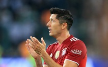 Lewandowski cứu ĐKVĐ Bayern Munich khỏi thất bại ở trận ra quân tại Bundesliga