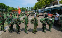 Tăng cường bác sĩ, học viên quân y vào Nam chống dịch