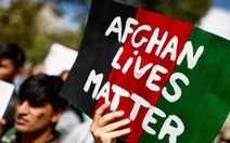 Nhân viên sứ quán Mỹ muốn chết dưới tay Taliban để giữ phẩm giá