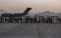 Nhà thầu Mỹ bị chỉ trích vì bán vé 'bao rời khỏi Afghanistan'