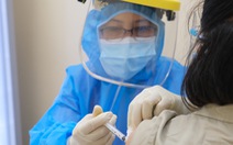 Bệnh viện Hùng Vương giải quyết 'khẩn cấp' cho hơn 1.000 thai phụ đến tiêm vắc xin Pfizer