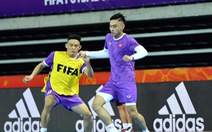 Đội tuyển futsal Việt Nam làm quen với sân thi đấu chính thức, sẵn sàng đối đầu Brazil