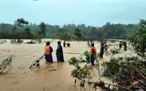 Còn 12 người đi rừng chưa liên lạc được sau bão ở Huế