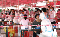 Hơn 1 tỉ người Trung Quốc đã tiêm đủ 2 mũi vắc xin COVID-19