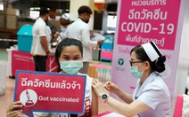 Bangkok chưa vội mở cửa dù 42% dân đã tiêm vắc xin đủ liều, bắt đầu tiêm cho trẻ em