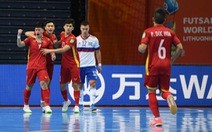 Ấn tượng Futsal Việt Nam: 'Hết mình vì màu cờ, làm quà gửi quê nhà'