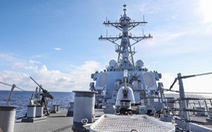 Tàu chiến Mỹ vào Biển Đông thách thức 'luật báo cáo' của Trung Quốc