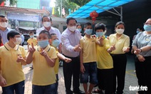Thủ tướng thăm 200 cháu tàn tật mồ côi ở Thị Nghè