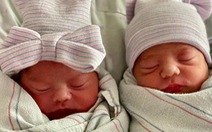 Hy hữu: Cặp song sinh ở Mỹ sinh vào 2 năm khác nhau
