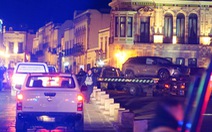 Mexico: Xe 7 chỗ nhét 10 xác người bị bỏ ngay trước dinh thống đốc
