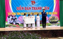 'Dịch chuyển giới tính' trong các vụ bạo lực học đường