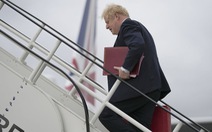 Ông Boris Johnson gấp rút bay về Anh giữa tin đồn sắp tham gia cuộc đua thủ tướng