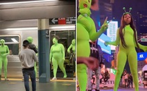 Nhóm cướp mặc trang phục 'người khổng lồ xanh' quậy tới bến ở New York
