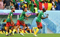 Cameroon 'níu chân' Serbia trong trận cầu kịch tính