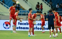 Trực tuyến Việt Nam - Dortmund (hiệp 1) 0-0
