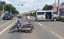 Xe cứu thương va chạm xe máy, một người đàn ông tử vong