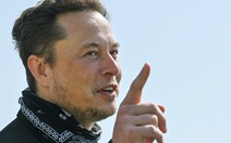 Elon Musk nói sẽ mở lại tài khoản của các nhà báo