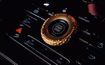 Bentley dát hơn 2 lạng vàng lên xe triệu USD lần đầu tiên trên thế giới