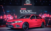 Honda Civic 2022 ra mắt Việt Nam: Giá từ 730 triệu đồng, tăng trang bị để cứu doanh số