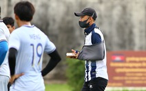 U23 Việt Nam ba lần đổi sân tập, suýt chạm mặt cựu HLV đội HAGL