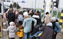 Người tị nạn Ukraine: Từ xót thương đến mối lo 'khủng hoảng nhân đạo'