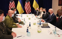 Tổng thống Mỹ Biden gặp trực tiếp 2 bộ trưởng Ukraine tại Ba Lan
