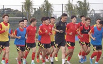 Cổ động viên Trung Quốc: 'Tránh được U23 Việt Nam nhưng gặp Thái Lan thì cũng... thua thôi'