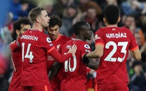 Mane tỏa sáng, Liverpool còn kém Man City 3 điểm