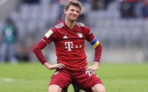 Đốt lưới nhà 'ngớ ngẩn', Muller khiến Bayern bị cầm chân