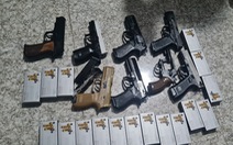 Thanh niên Phú Yên có trong nhà 15 khẩu súng các loại