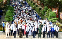 Lãnh đạo TP.HCM và hàng ngàn người dân dâng hương giỗ Tổ Hùng Vương