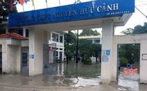 Đồng Nai: Trường ngập sâu do mưa lớn, 1.200 học sinh nghỉ học