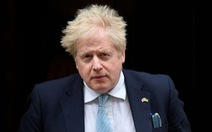 Thủ tướng Anh xin lỗi trước Hạ viện vì vi phạm quy định phòng dịch